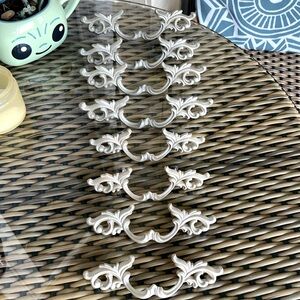 8 vintage drawer pulls